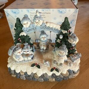 Encore Group Snow Buddies Musical “Crystal At Play” w/Original BOX Figurine 7”